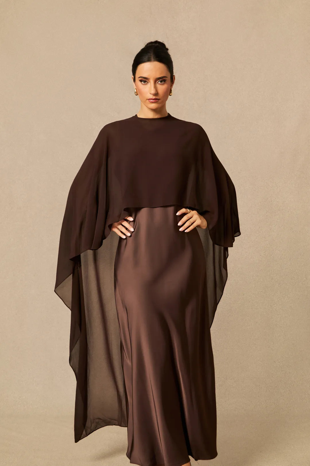 Crew Neck Sleeveless Maxi Dress with Cape